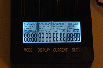Зарядное устройство Opus BT-C3100 v2.2